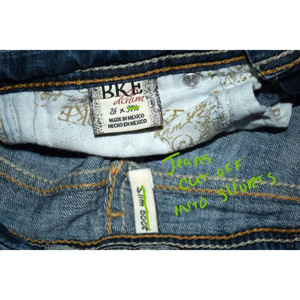 BKE Denim Women's Size 26R Stella Distressed Cut Off Jean Shorts